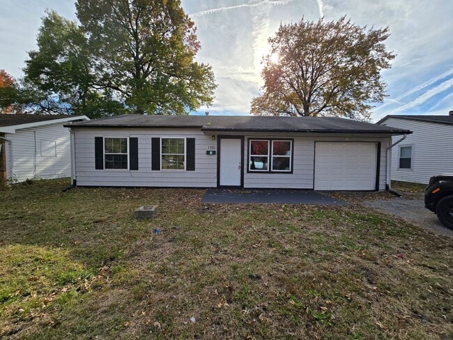 Primary Photo - LIMITED TIME**NO APPLICATION FEE**1/2 OFF ...