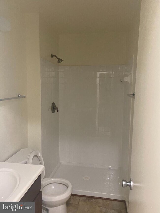 Building Photo - 14905 Cleese Ct