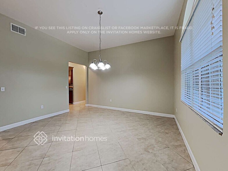 Building Photo - 19036 Starry St