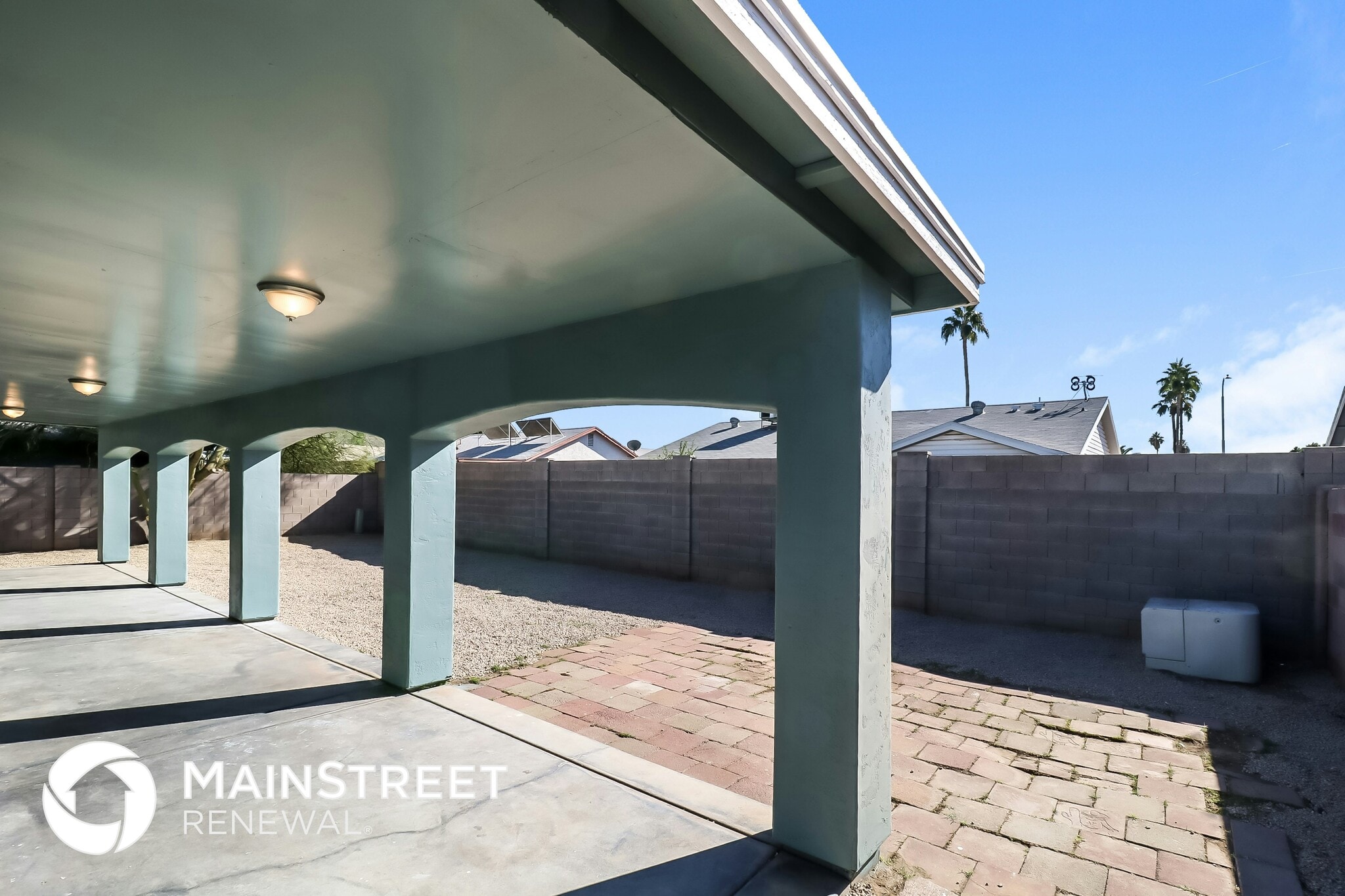 Building Photo - 7527 W Elm St