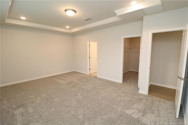 Building Photo - 756 Ben Ledi Ct