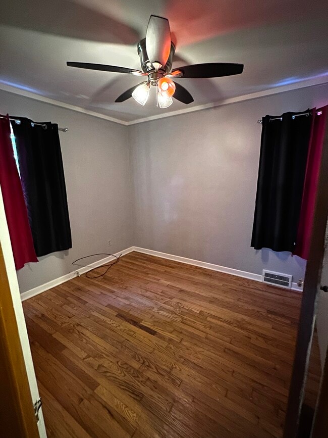 Building Photo - 20109 Stotter St