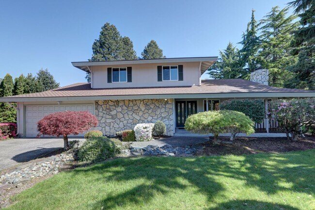 Building Photo - Beautiful View-Quiet Twin Lakes Neighborhood
