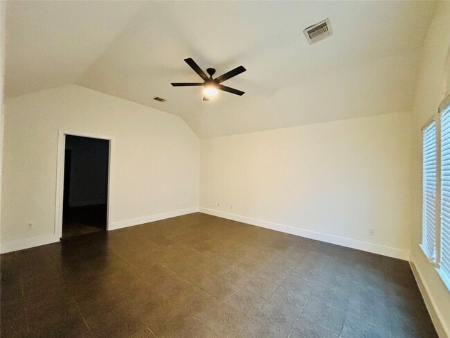 Building Photo - 3405 Kleberg Ct