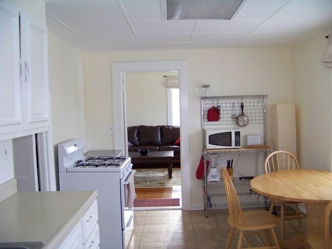 Building Photo - 51a Dover St