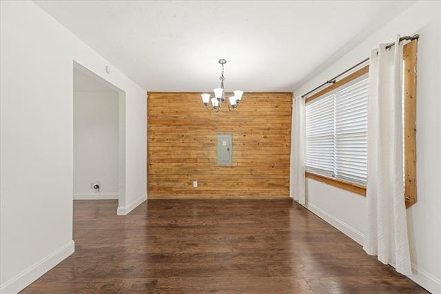 Building Photo - 500 Willow Oak Dr