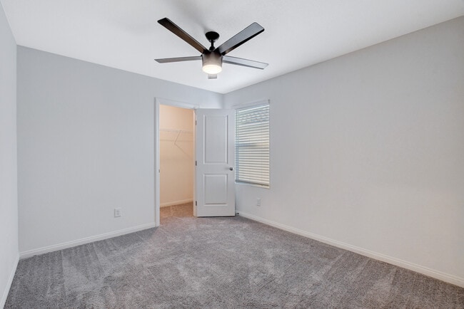 Building Photo - 8439 Vacarez Dr