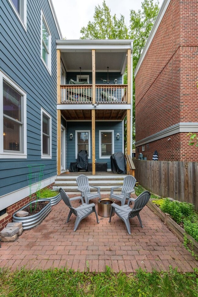 Building Photo - Amazing 3 Bedroom Home in Church Hill!! ***Available Early May 2026***