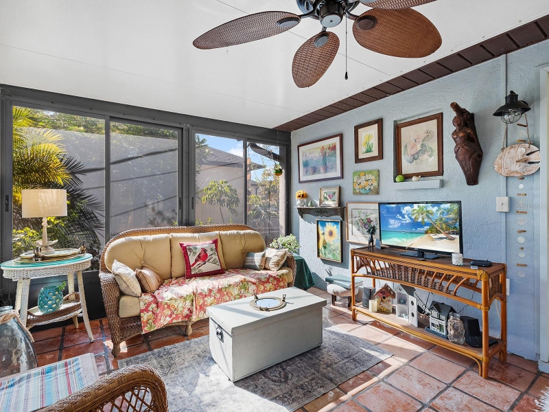 Building Photo - 3932 Ragen St