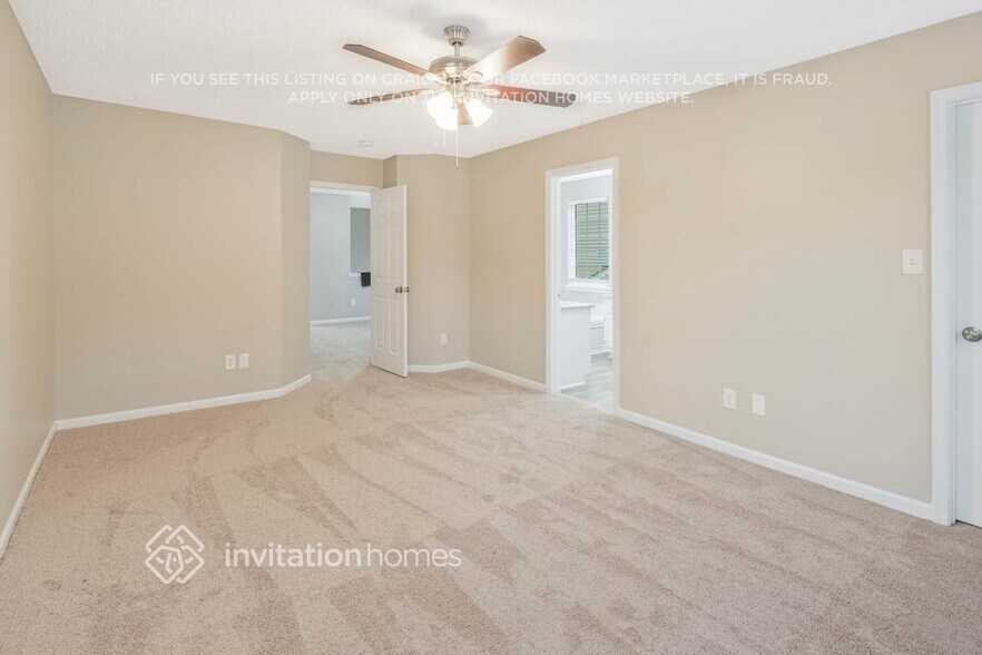 Building Photo - 5037 Silabert Ave