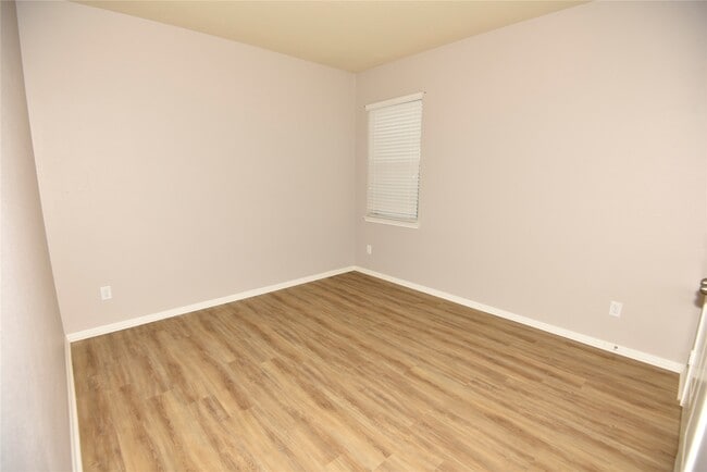Building Photo - 4519 Fenway Park Way