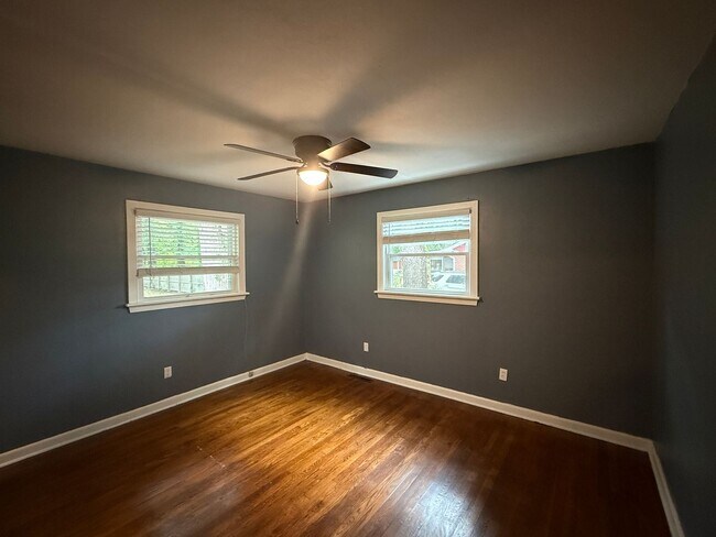 Building Photo - 3608 Wright Rd