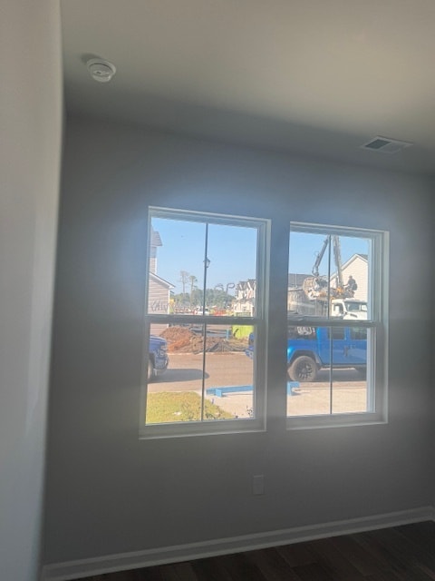 Building Photo - 2129 Victory Way