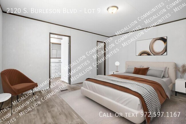 Building Photo - 2120 S Burleson Blvd