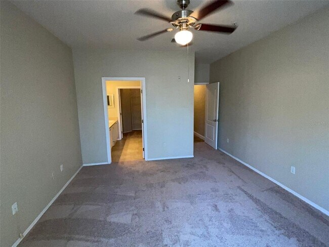 Building Photo - 3337 S Kirkman Rd