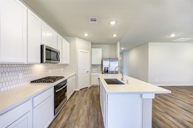 Building Photo - 6219 Lost Rdg Ln