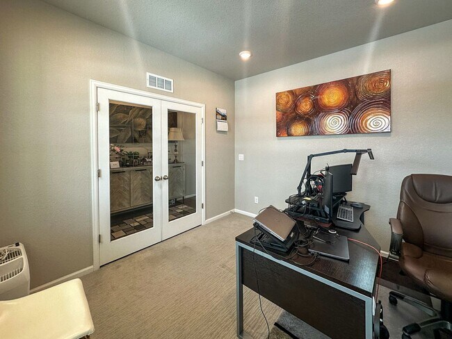 Building Photo - Meadowlark serene 4bd retreat