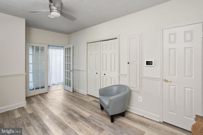 Building Photo - 230 Washington St