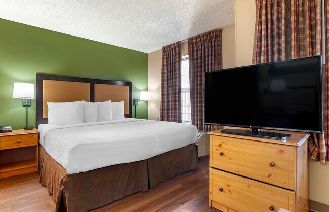 Building Photo - Furnished Studio-Los Angeles - Monrovia