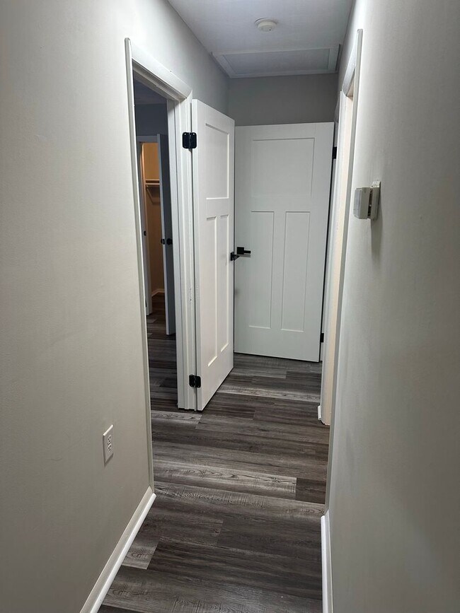 Building Photo - Oversized 3 Bedroom with laundry room!