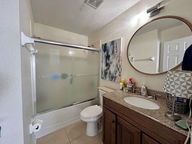 Building Photo - 2679 Metro Sevilla Dr