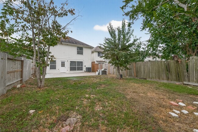 Building Photo - 6710 Bellaire Gardens Dr