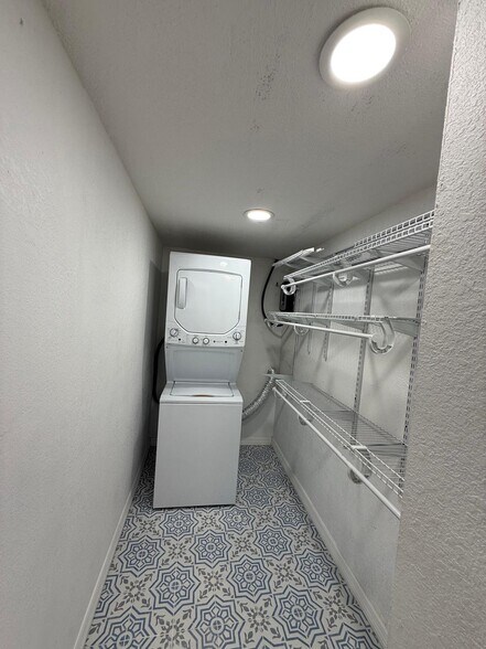 Building Photo - 13115 3rd St E