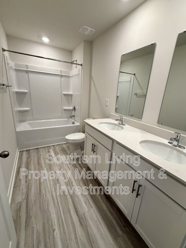 Building Photo - 12027 Zazu Wy