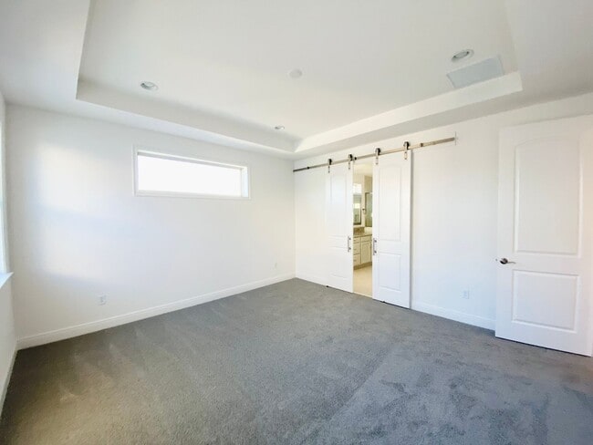 Building Photo - Eagle Creek house for Rent