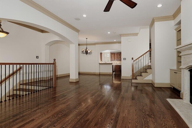 Building Photo - 28 Waterway Ct