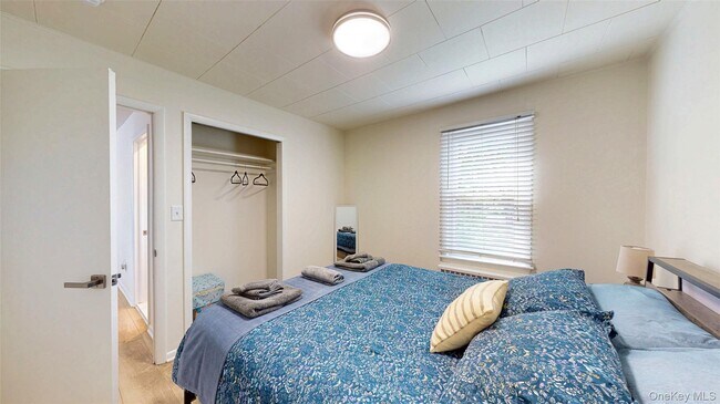 Building Photo - 41 Mountain Ave