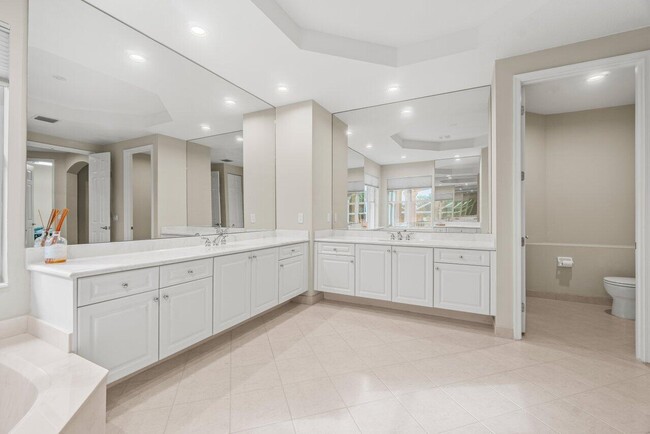 Building Photo - 9586 Campi Dr