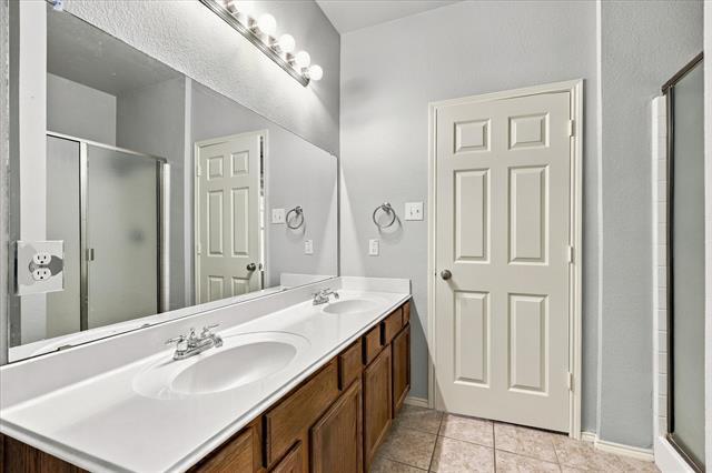 Building Photo - 5813 Touchstone Dr