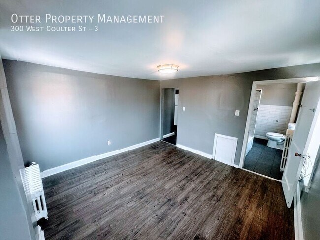 Building Photo - 300 W Coulter St