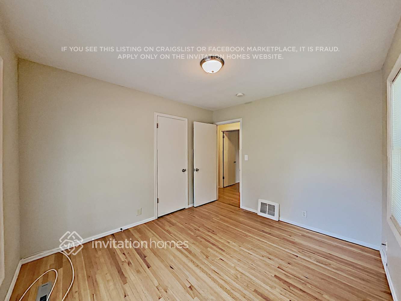 Building Photo - 7338 2nd Ave S