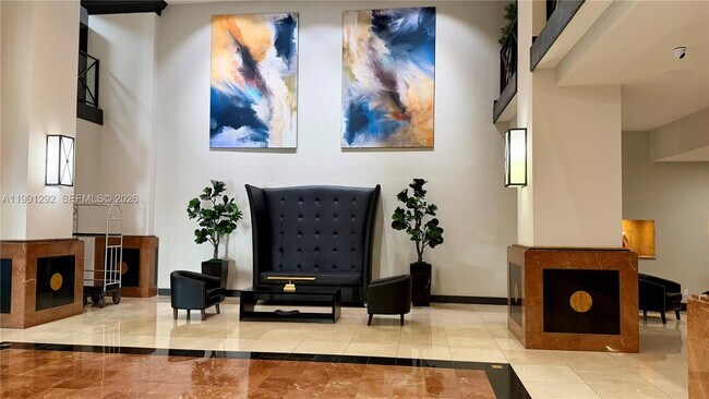 Building Photo - 555 NE 15th St