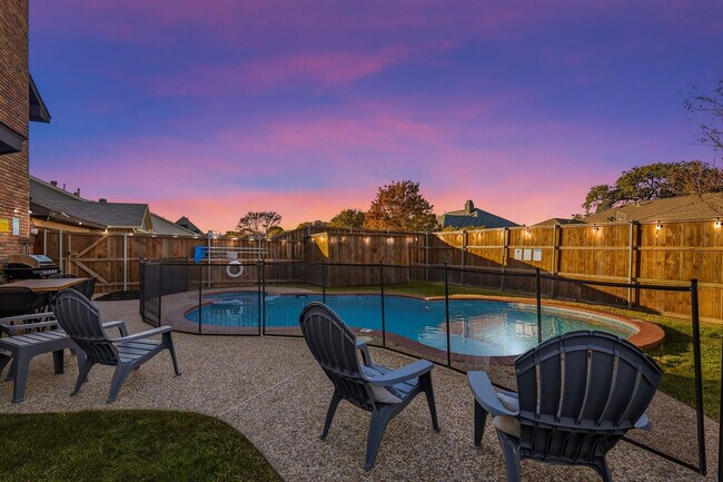 Building Photo - 3533 Arbuckle Dr