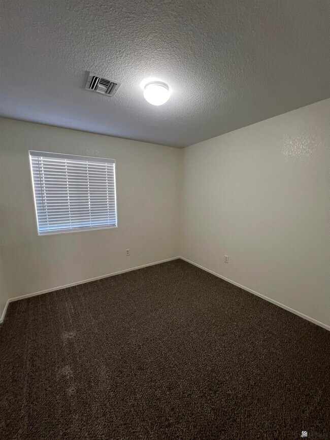 Building Photo - 10331 Monsoon Ave