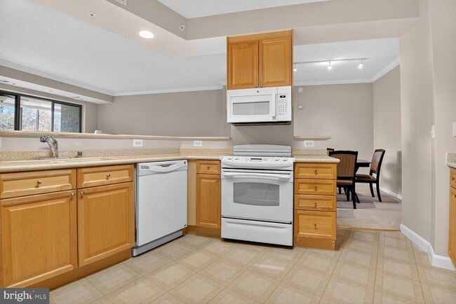 Building Photo - 19355 Cypress Ridge Terrace