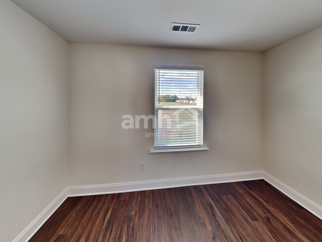 Building Photo - 4314 Effie Seward Dr