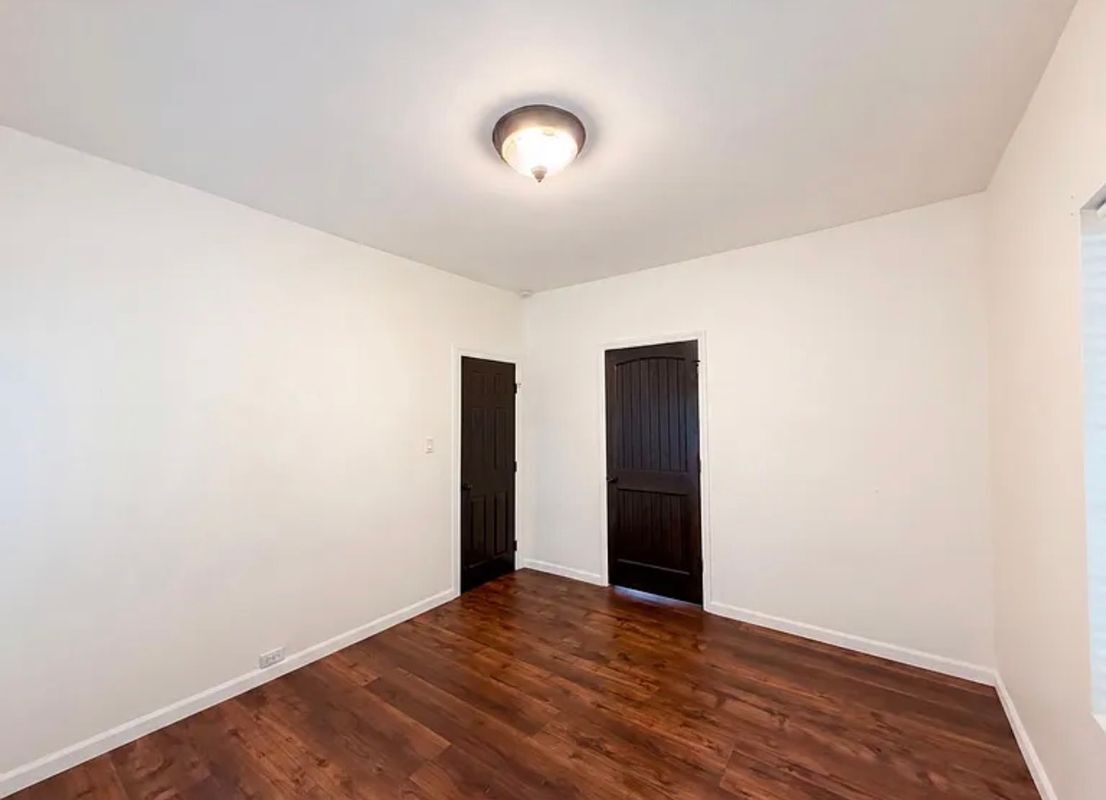 Building Photo - 231 22nd St