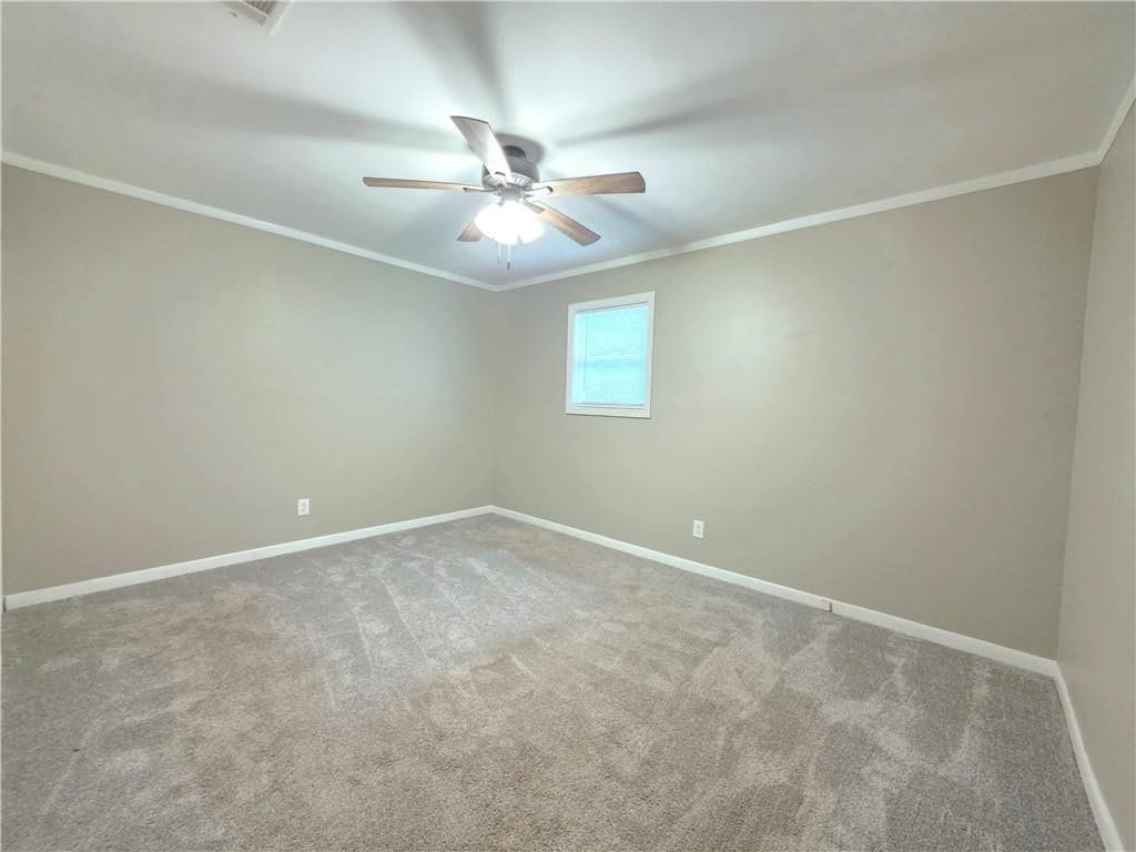 Building Photo - 3460 Meadowview Dr