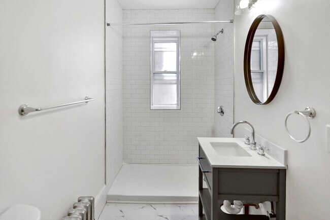 Building Photo - 866 Huntington Ave