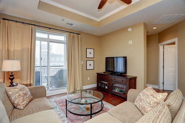 Building Photo - Luxurious One Bedroom Condo in Buckhead!