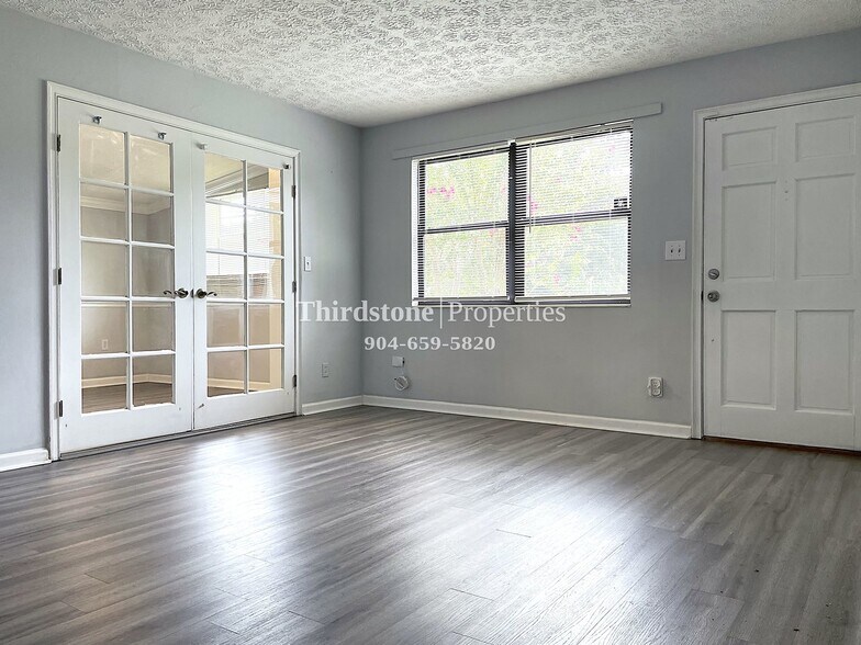 Building Photo - 4403 Harlow Blvd