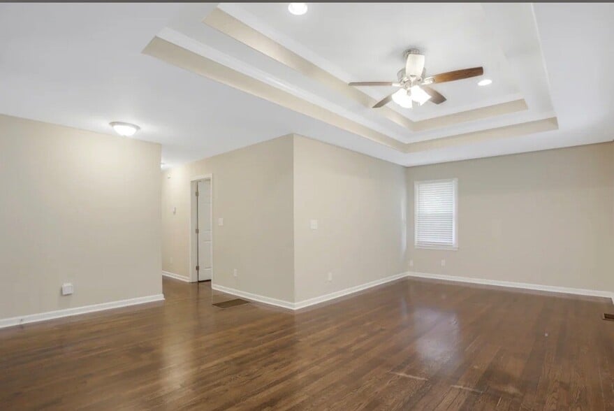 Building Photo - 3031 Remington St