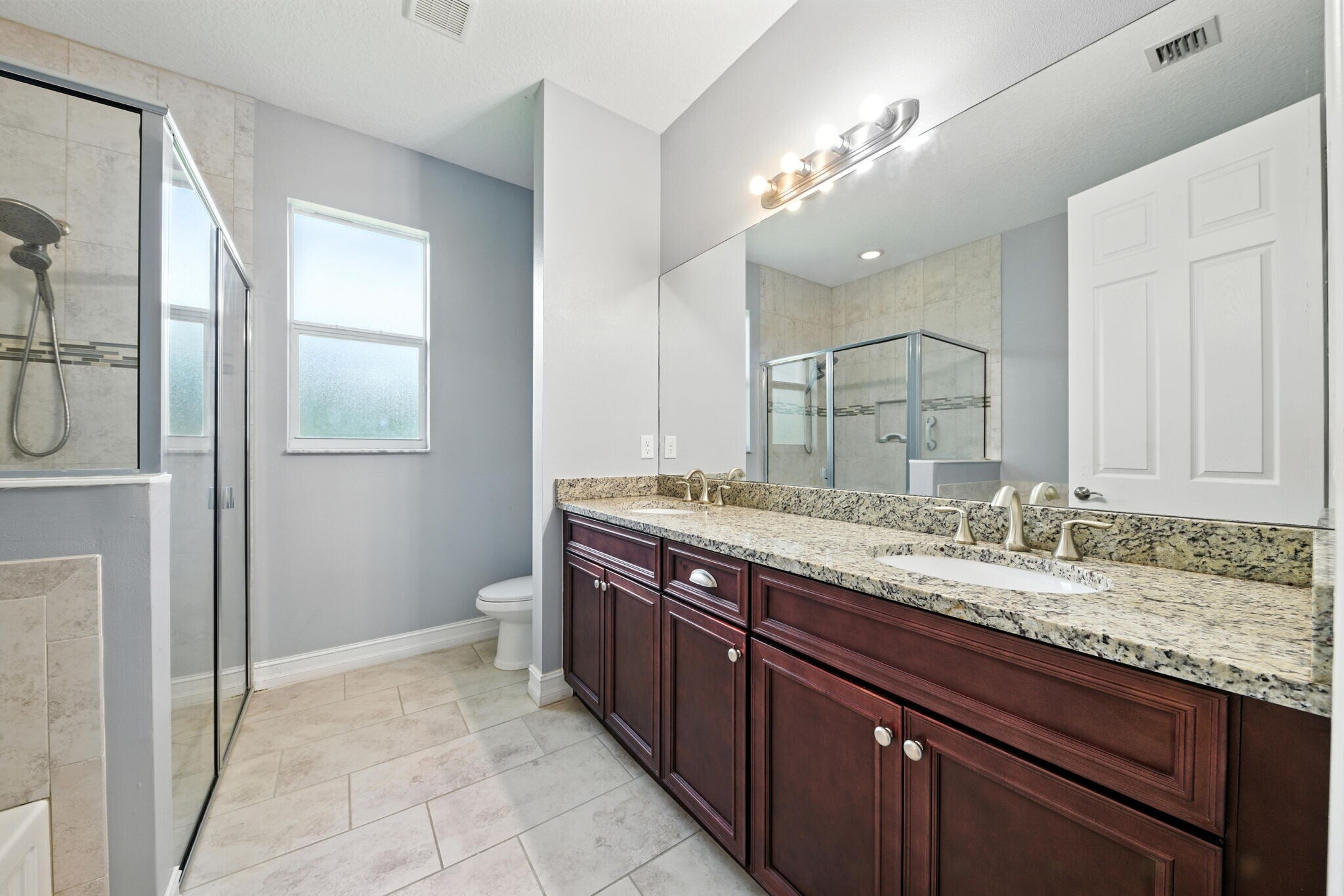 Building Photo - 6060 NW Cullen Way