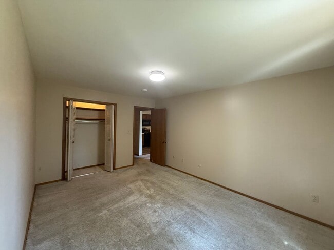 Building Photo - Indian Village Apartments - 1 bed 1 bath g...