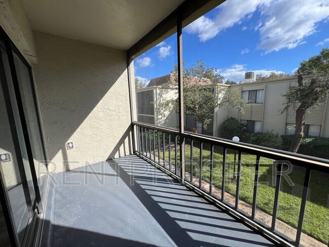 Building Photo - 3242 S Semoran Blvd