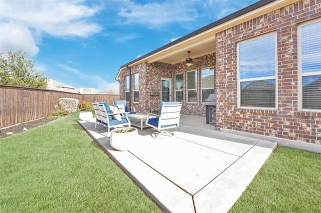 Building Photo - 16601 Lincoln Park Ln